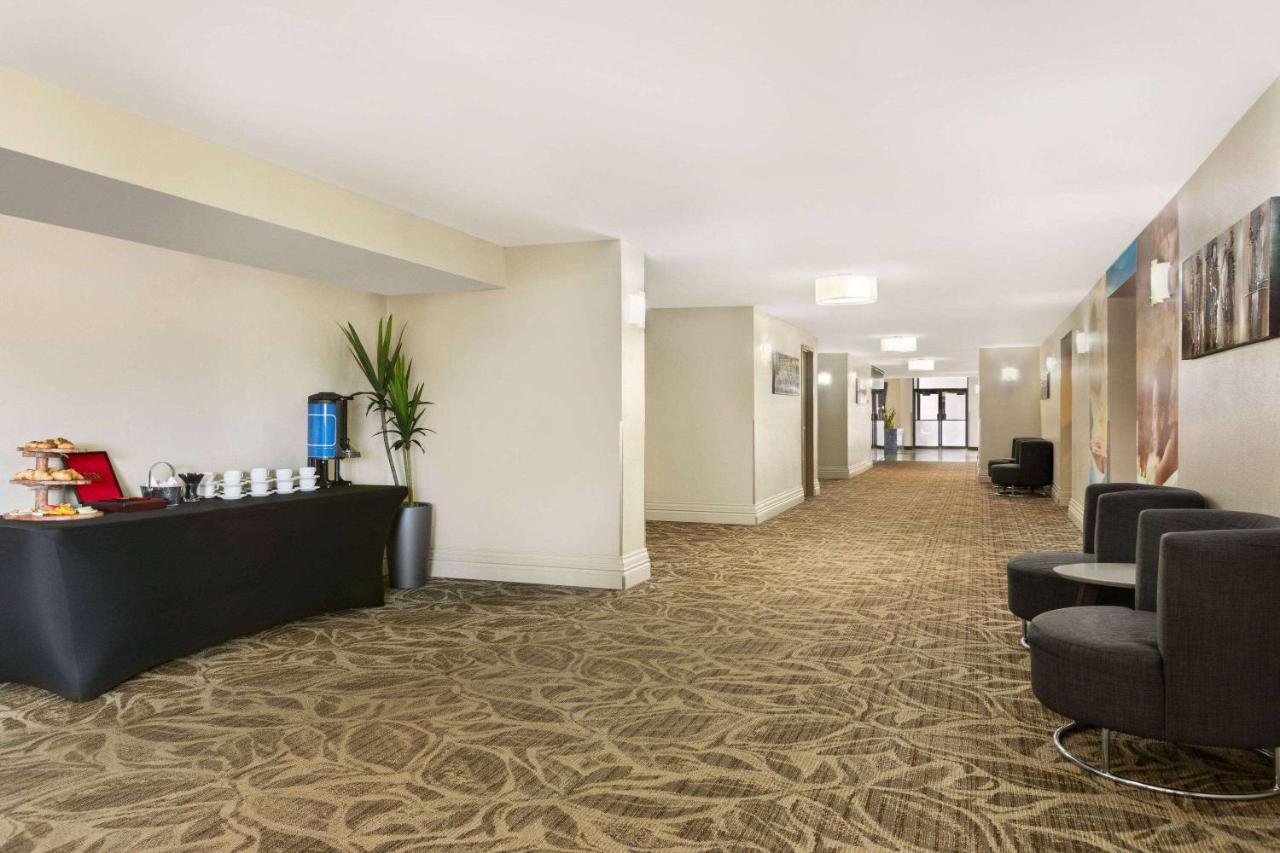 Travelodge By Wyndham Quebec City Hotel & Convention Centre Exteriér fotografie