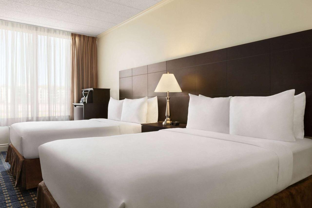 Travelodge By Wyndham Quebec City Hotel & Convention Centre Exteriér fotografie